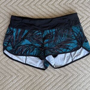 Lululemon size 8 speed shorts